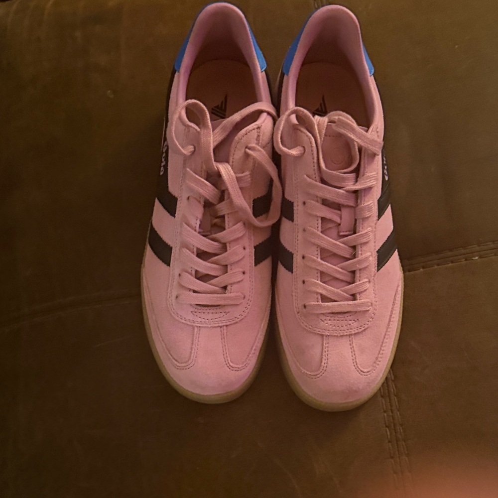 Gola Pink Suede Women's Casual Sneakers - Black Stripe Accent